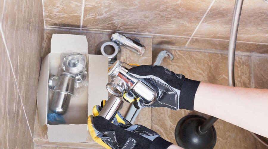 Expert Emergency Roof Repairs services in Schneider, IN